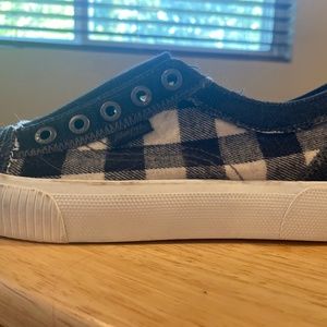 Blowfish shoes size 7 1/2 NWT